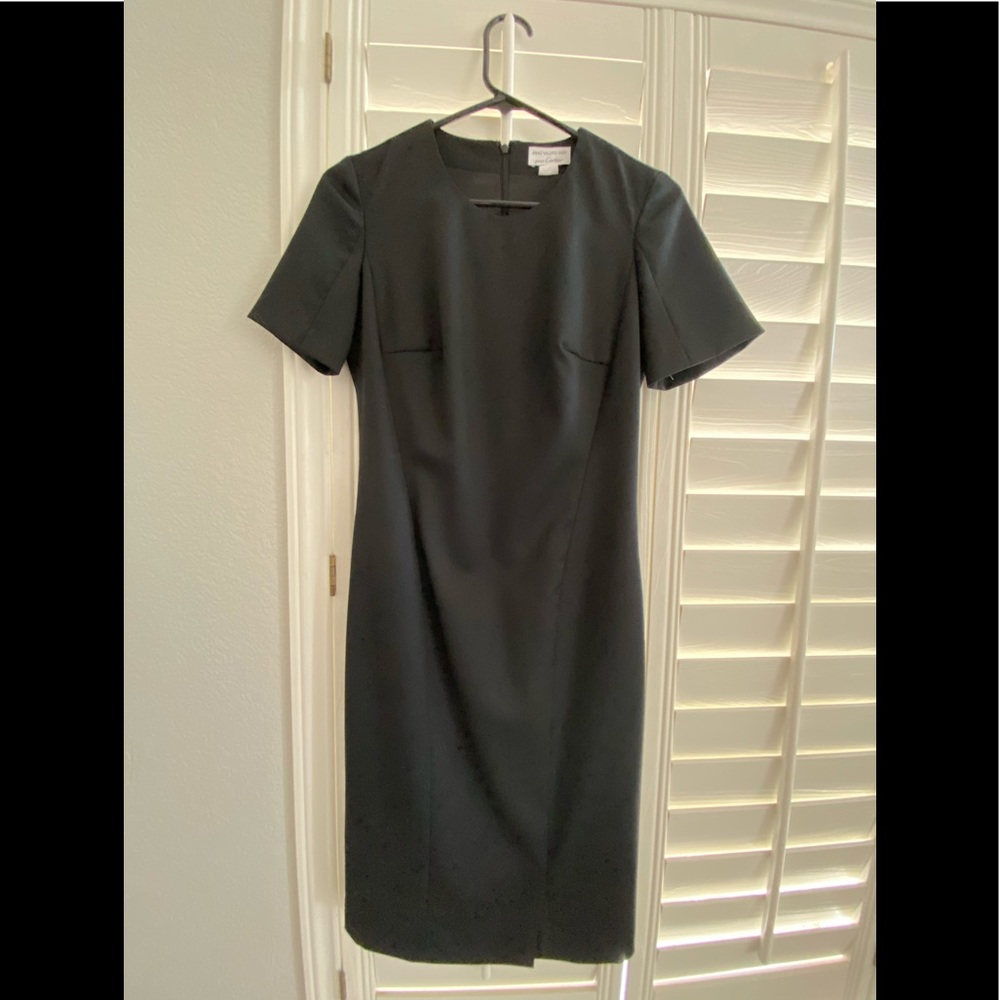 Cartier - black dress size 34. Front slit